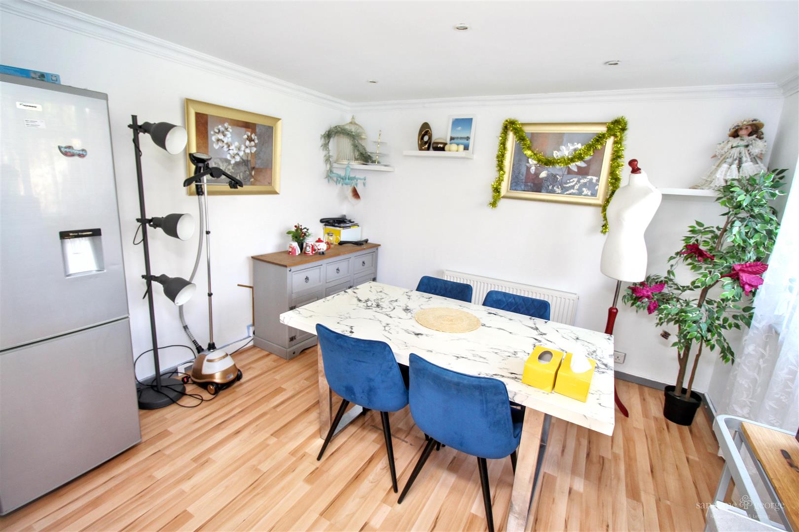 Hogarth Avenue, Tilehurst, Reading